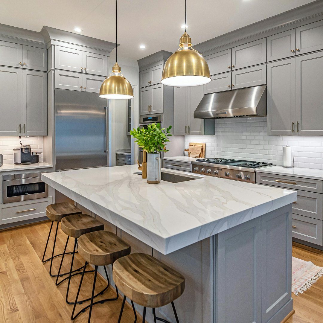 White shaker kitchen with marble counters